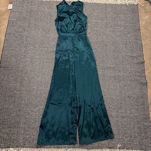 🆕 Francesca's Collections Deep Green Jumpsuit